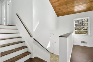 46 Harding Dr, New Rochelle, NY 10801 - Photo 4