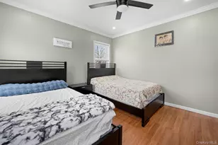 35 Barwick St, Floral Park, NY 11001 - Photo 30