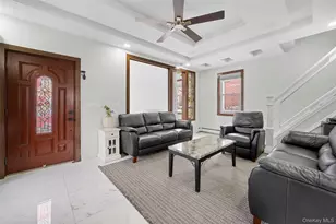 35 Barwick St, Floral Park, NY 11001 - Photo 8