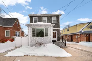 35 Barwick St, Floral Park, NY 11001 - Photo 2
