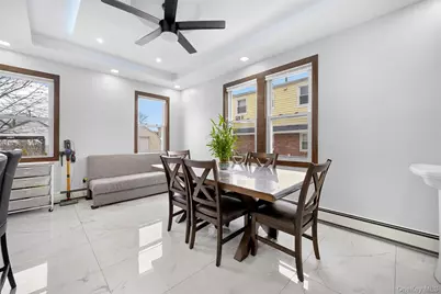 35 Barwick Street, Floral Park, NY 11001 - Photo 14