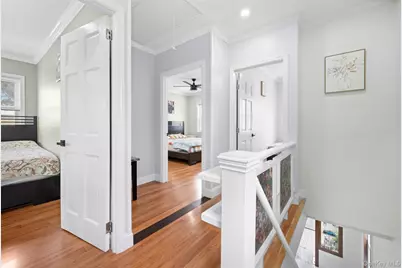 35 Barwick Street, Floral Park, NY 11001 - Photo 24