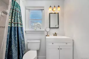 4 Adams St, Hicksville, NY 11801 - Photo 18