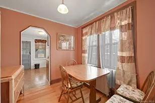 42 Williams Ave, Hillcrest, NY 10977 - Photo 8