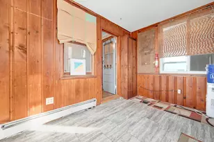 42 Williams Ave, Hillcrest, NY 10977 - Photo 14