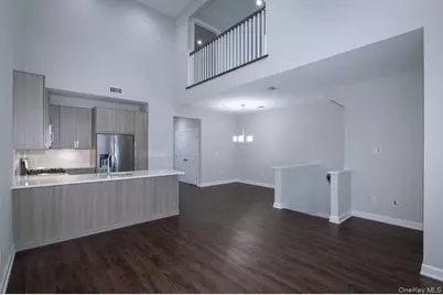 170 Sutton Court #170, Mount Sinai, NY 11766 - Photo 4