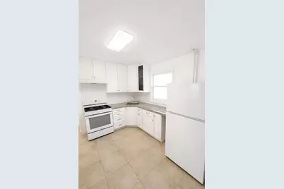 [Address not provided], New York, NY 10310 - Photo 1