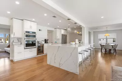 34 Tuckahoe Avenue, Eastchester, NY 10709 - Photo 8