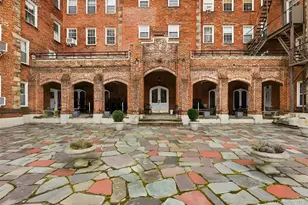 270 Bronxville Rd, Bronxville, NY 10708 - Photo 20