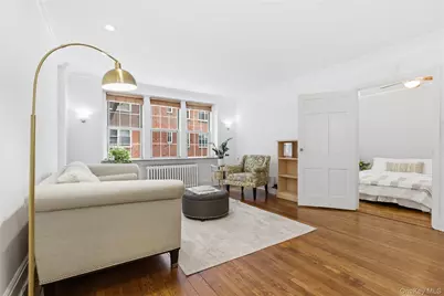 270 Bronxville Road #B22, Bronxville, NY 10708 - Photo 12