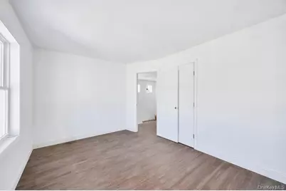 10 8th Avenue, East Rockaway, NY 11518 - Photo 20