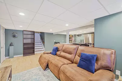 1384 Dieman Lane, East Meadow, NY 11554 - Photo 26