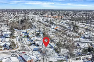 1384 Dieman Ln, East Meadow, NY 11554 - Photo 8