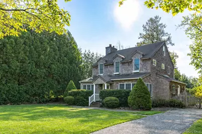 45 Quogue Street, Quogue, NY 11959 - Photo 2