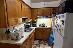 4013 De Reimer Ave, Bronx, NY 10466 - Photo 2