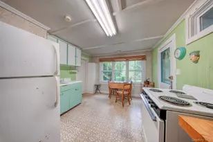 2 Shingle Kill Ct, Sparrow Bush, NY 12780 - Photo 16