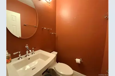 27010 Grand Central Parkway #27A, Floral Park, NY 11005 - Photo 16