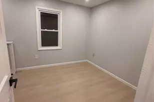 14 Spooner St, Floral Park, NY 11001 - Photo 6