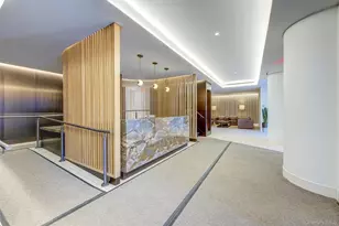 70-25 Yellowstone Blvd, Forest Hills, NY 11375 - Photo 36