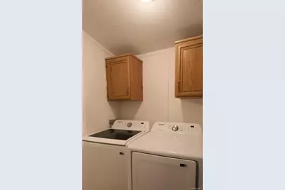 23 Oak St, Wurtsboro, NY 12790 - Photo 6