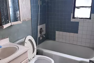 728 Martin Dr, Uniondale, NY 11553 - Photo 6