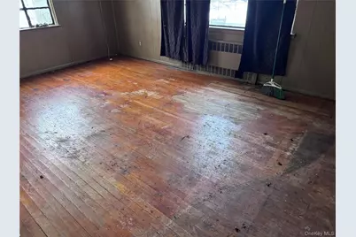 728 Martin Drive, Uniondale, NY 11553 - Photo 8