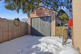 22 W 12th St, Huntington Station, NY 11746 - Photo 28