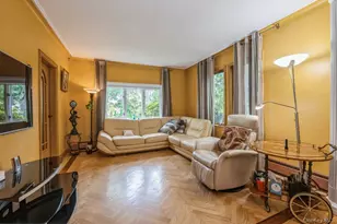 196-15 Como Ave, Hollis, NY 11423 - Photo 6