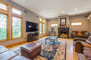 196-15 Como Ave, Hollis, NY 11423 - Photo 18