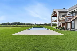 19620 Soundview Ave, Southold, NY 11971 - Photo 44