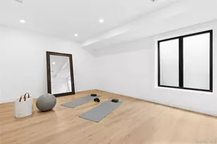 19620 Soundview Ave, Southold, NY 11971 - Photo 40