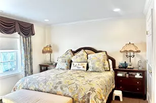 843 Madeira Blvd, Melville, NY 11747 - Photo 8