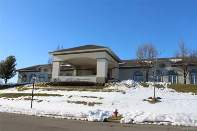 843 Madeira Boulevard, Melville, NY 11747 - Photo 20