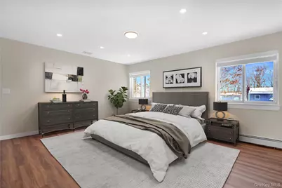 293 Avenue B, Ronkonkoma, NY 11779 - Photo 14