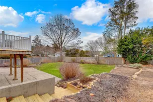 293 Avenue B, Ronkonkoma, NY 11779 - Photo 28