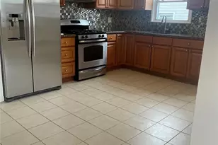 166-19 25th Ave, Whitestone, NY 11357 - Photo 16