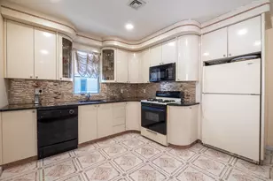 720 Ditmas Ave, Brooklyn, NY 11218 - Photo 16