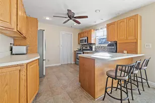 12 Ormand Ave, Medford, NY 11763 - Photo 8