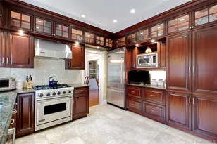 101 Wetherill Rd, Garden City, NY 11530 - Photo 8