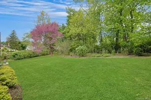 7 Lorenz Dr, Valhalla, NY 10595 - Photo 34