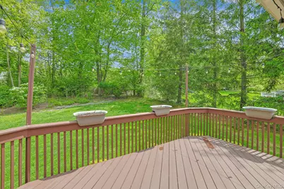 7 Lorenz Drive, Valhalla, NY 10595 - Photo 12