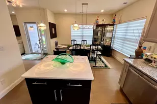 37 Willow Cir, Coram, NY 11727 - Photo 10