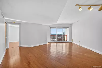 10 Stewart Place #9JW, White Plains, NY 10603 - Photo 2