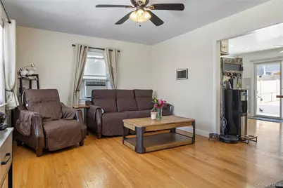 21 Highview Avenue, Rye Brook, NY 10573 - Photo 2