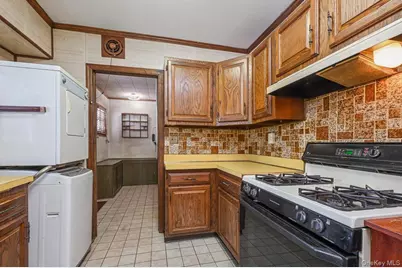 66 Joyce Road, Eastchester, NY 10709 - Photo 12