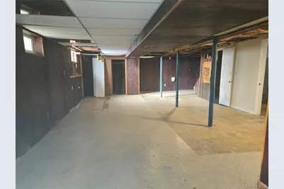 86 Decatur Street, Roosevelt, NY 11575 - Photo 24