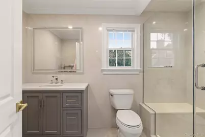 34 Mayfair Drive, Huntington, NY 11743 - Photo 14