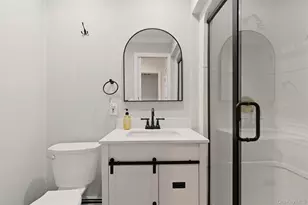 34 Mayfair Dr, Huntington, NY 11743 - Photo 12