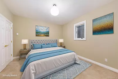 38 Stone Hill Drive S, Manhasset, NY 11030 - Photo 12