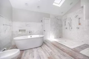 58 Allen Rd, Rockville Centre, NY 11570 - Photo 18